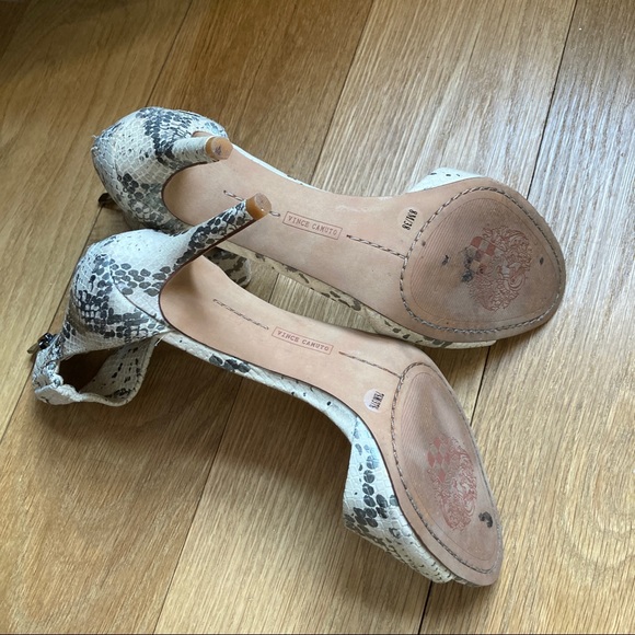 Vince Camuto snake print Oljera heels thick strap thin heels - Picture 2 of 10